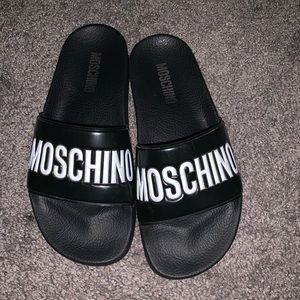 Moschino Slides